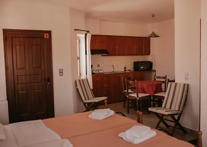 Flamingo Apartments